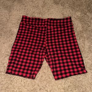 Forever 21 buffalo check biker shorts | S